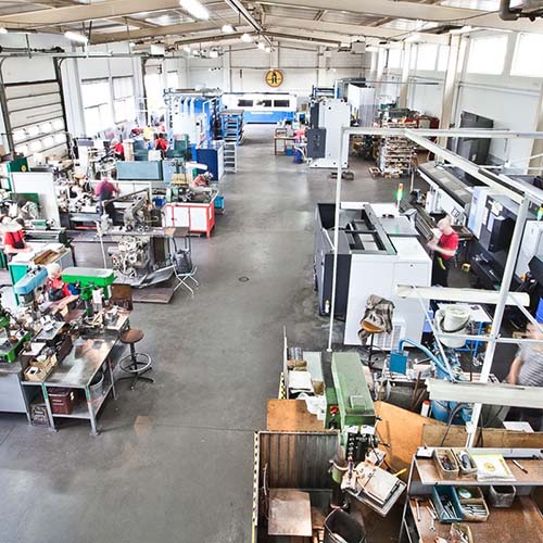 Bear Lock gyár belülről